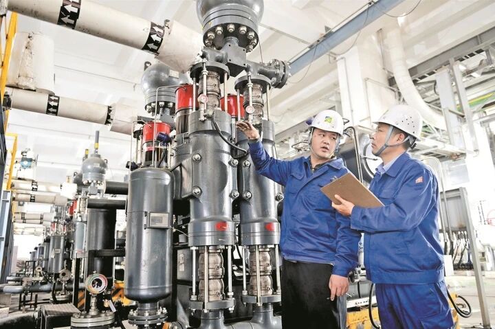 平煤神马氢化学公司关键设备实现国产化替代